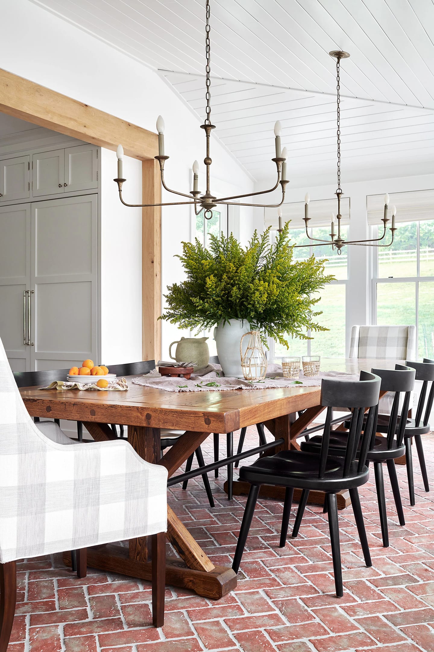 Dining, Art School Farmhouse in Yellow Springs, Pennsylvania