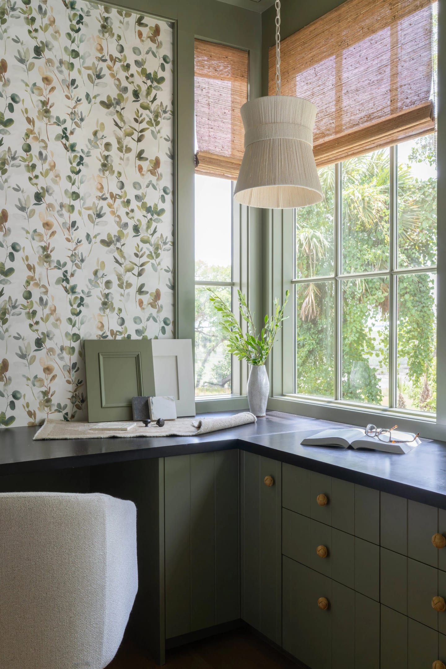 Bath floral wallpaper, Lowcountry Waterfront Home on Spring Island, South Carolina