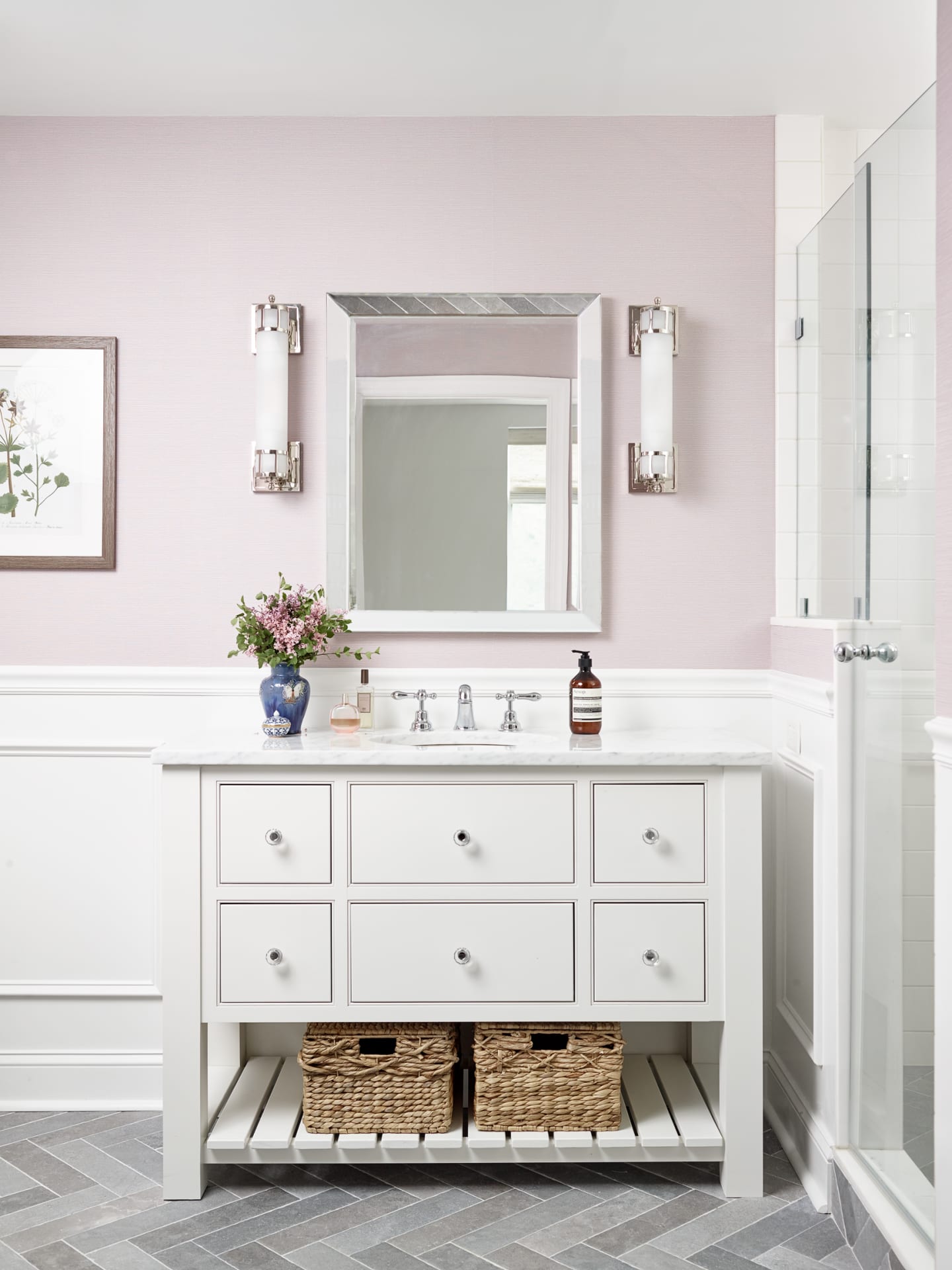 Primary bath, Main Line Pied-à-Terre in Bryn Mawr, Pennsylvania