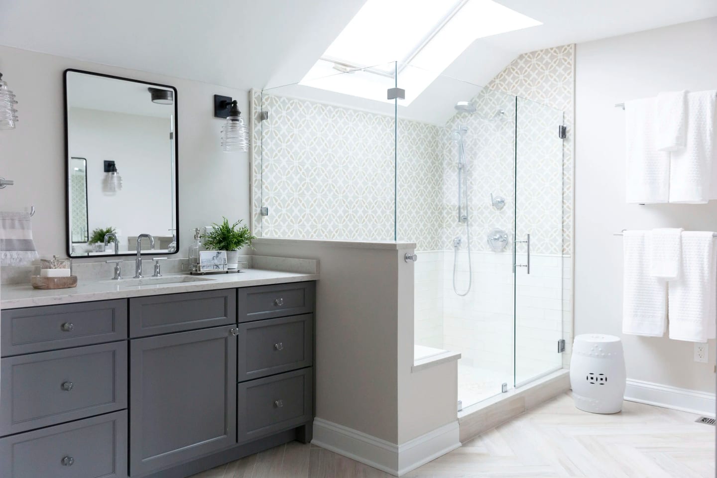 Primary bath horizontal, Willow View Contemporary Home in Villanova, Pennsylvania